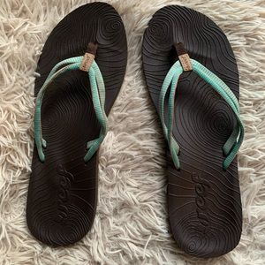 Reef flip flops